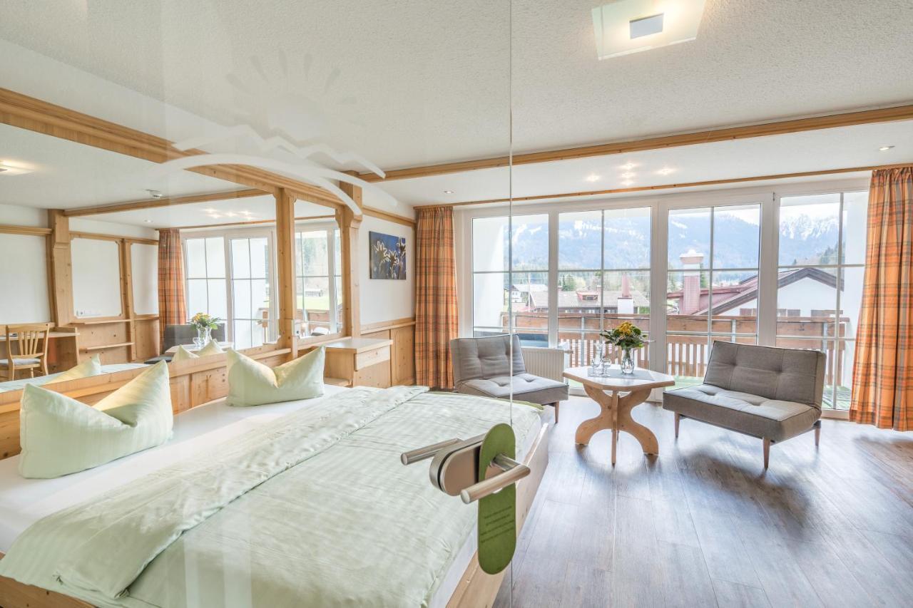 Wohlfühlhotel Frohsinn Fischen im Allgaeu Exterior foto